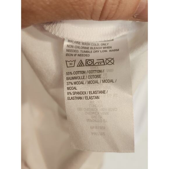 Susan Graver Weekend Cotton Essentials Top 1XP White Short Sleeve V Neck - Picture 6 of 6